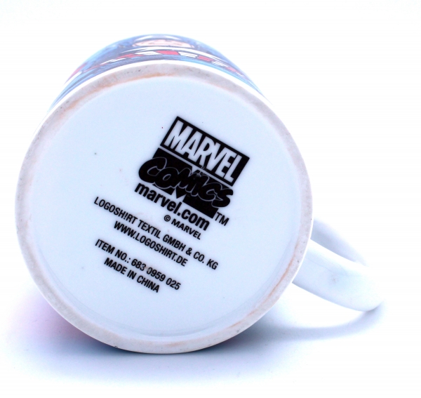 Marvel's Avengers: Captain America Keramik Tasse "Cap Goes Wild!" von Logoshirt